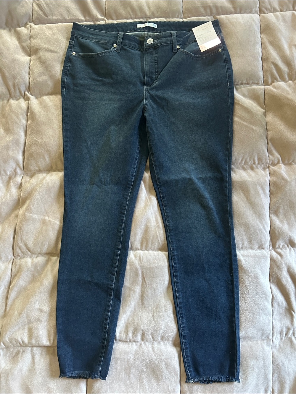 LC Lauren Conrad Feel Good Dark Wash Super Skinny Stretch Jeans size 14 NWT